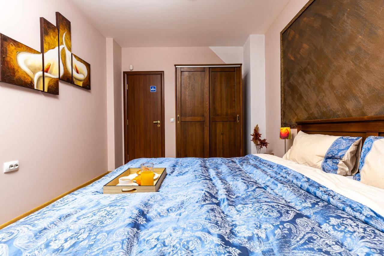 The Walnut 2Bd Apartment Plovdiv Esterno foto